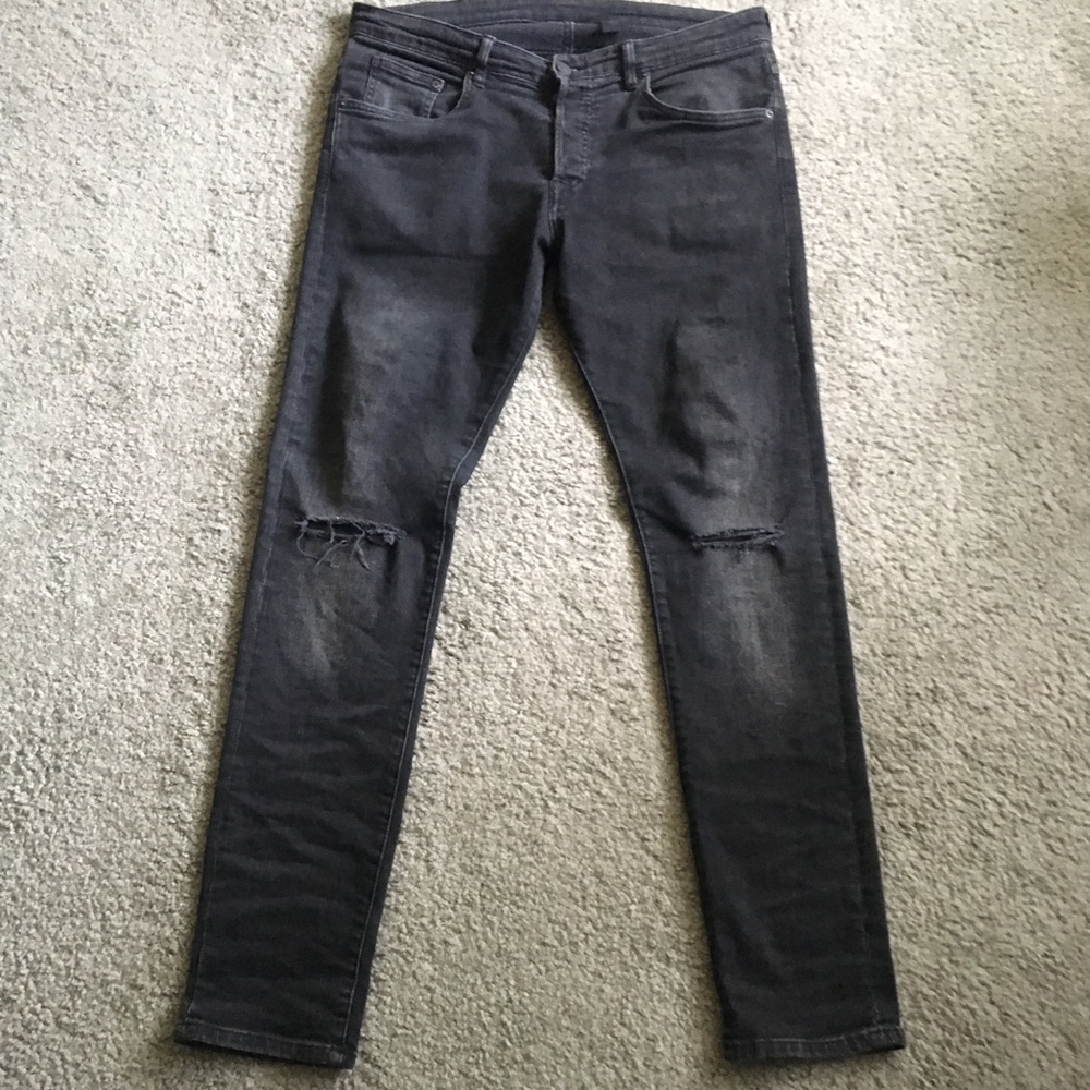Black H&M skinny jeans size 34/32